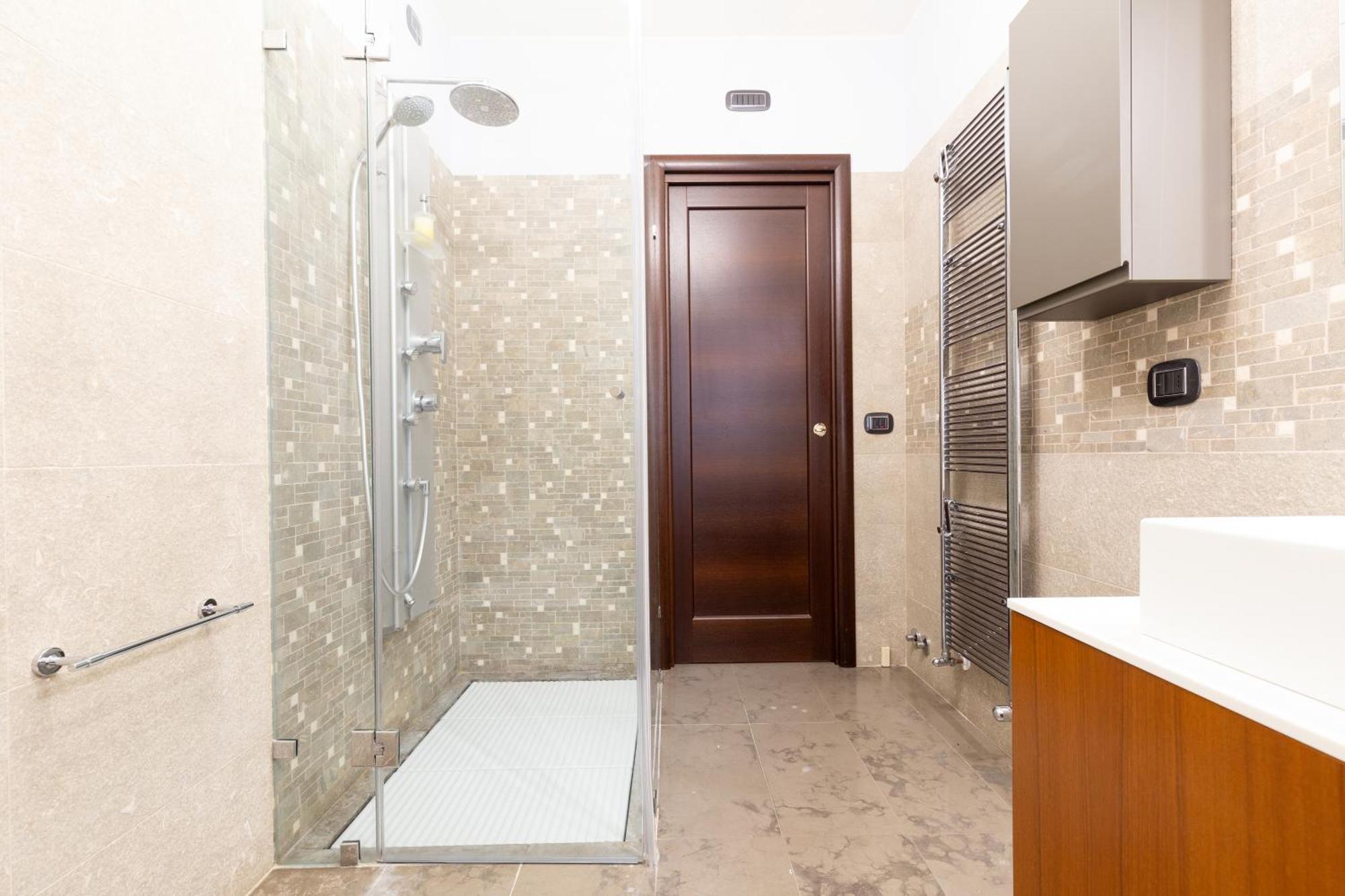 Villa Adige Luxury - M&M Holiday House เปรูจา ภายนอก รูปภาพ